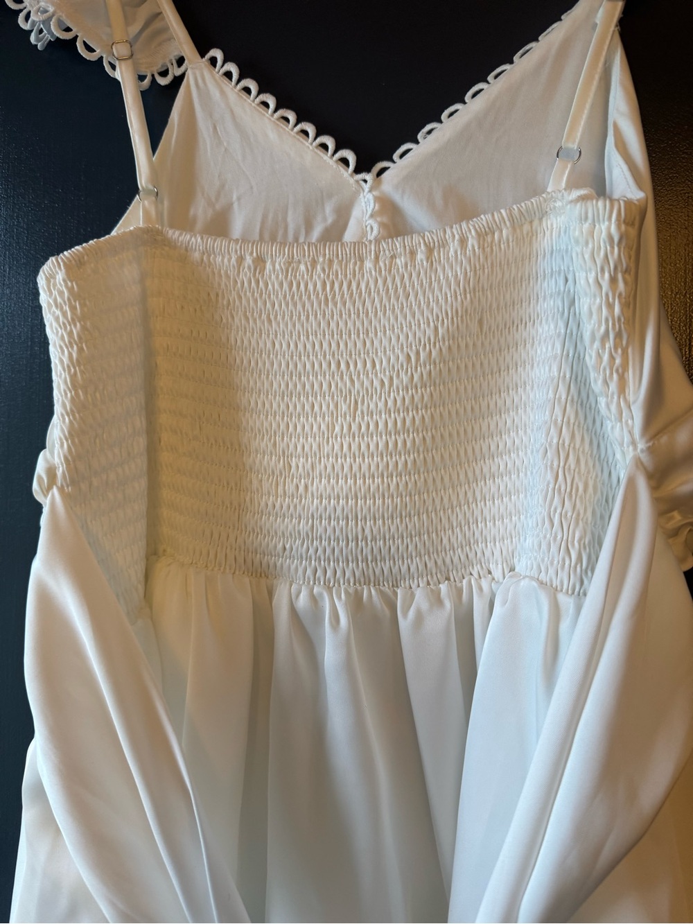 Altar’d State White Satin Flutter Sleeve Romper Size Large EUC - Picture 7 of 10